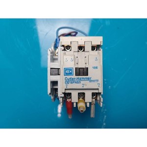 CUTLER-HAMMER CE15FNS3+C320KGD1 คอนแทคเตอร์แม่เหล็ก IEC ใช้แล้วตามสภาพเดิม อะไหล่อุปกรณ์เซมิคอนดักเตอร์รุ่นเก่า - Product Image 2