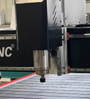 Routeur CNC industriel 1325 pour le travail du bois, avec entraînement pas à pas, crémaillère XY, broche refroidie par eau, pour la fabrication de portes et l'artisanat du bois