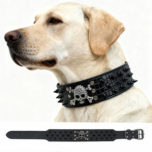 मध्यम बड़े कुत्तों के लिए पंक खोपड़ी डिजाइन के साथ स्क्ड एडजस्टेबल चमड़े का कुत्ता कॉलर - Product Image 3