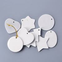 BESTCERA cadeau de boule de Noël à sublimation personnalisée ébauches rondes cercle de sublimation ornements d'arbre de Noël en céramique