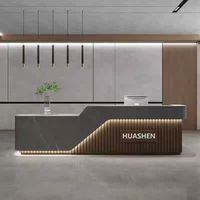 Bureau de réception moderne en bois pour entreprise, magasin de vêtements, clinique dentaire, hôtel, restaurant, boutique ou bar