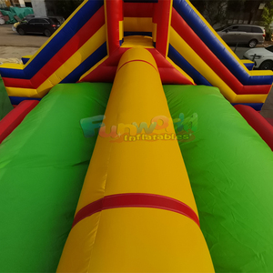 Zona de batalla de juegos inflables de gladiadores para la diversión definitiva al aire libre, apta para todas las edades. - Product Image 4