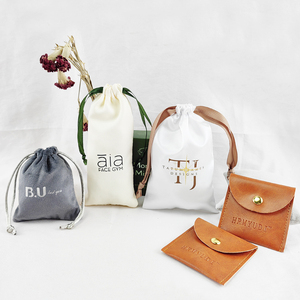 Bolsas de Terciopelo con Cordón, Blancas, de Lujo, con Logotipo Personalizado, Ecológicas, de Seda y Satén, para Joyería - Product Image 6
