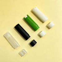 Plastik OEM ODM Boş Ruj Tüpü Özelleştirilmiş Renk 4.5g Çevirmeli Oval Ruj Tüpü Kozmetik Dudak Balsamı Kabı