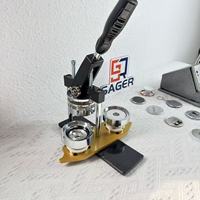 Máquina de Alta Calidad para Hacer Insignias Metálicas de 25/32/37/44/50/56/58/75 mm con Moldes de Varios Tamaños para Insignias Personalizadas
