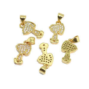 CZ8854 सुंदर मिनी लिटिल टिनी 18K गोल्ड प्लेटेड CZ माइक्रो पेव डॉग चार्म पेंडेंट आभूषण बनाने की आपूर्ति के लिए - Product Image 1