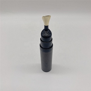 Rouleau noir mat sur sérum cosmétique pour les yeux flacon pompe sans air 20 ml - Product Image 4