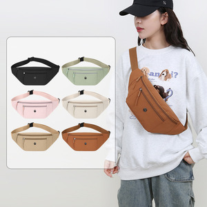 Women's Chest Bag Lightweight Portable Zipper Front Pocket Everyday Outfits Single Strap Casual Crossbody Bag - Product Image 1