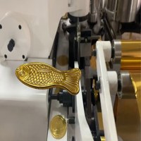 Machine à emballer le chocolat en forme de poisson avec feuille d'aluminium, haute production, entièrement automatisée, sur mesure