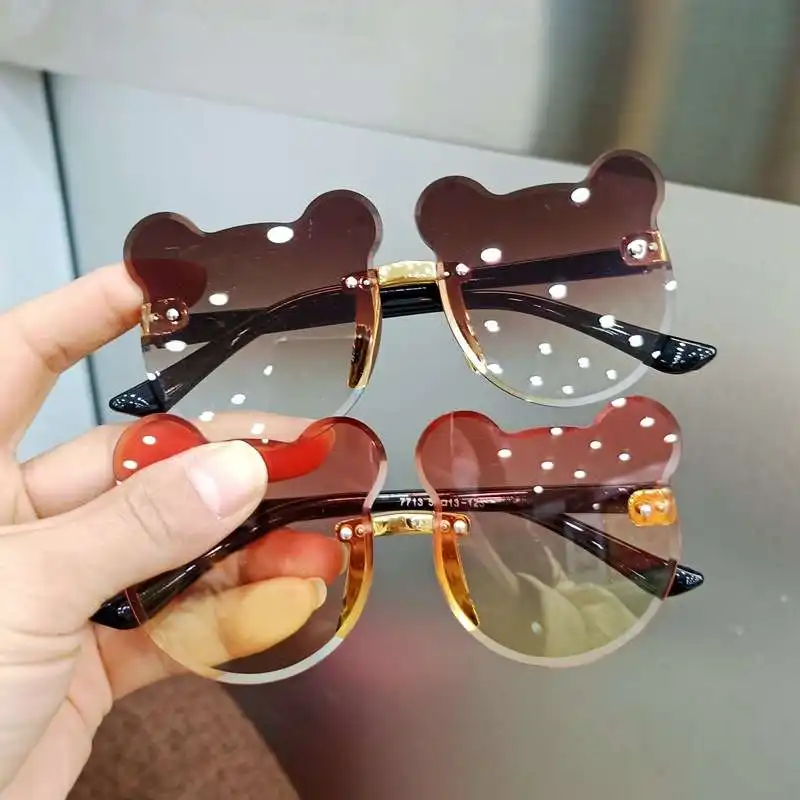 Çocuk güneş gözlüğü gözlük moda bebek güneş gözlüğü kedi gözler kadın erkek sevimli karikatür oyuncaklar çocuklar yeni güneş gözlüğü gelenler 2024