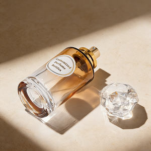 Flacon de <span class=keywords><strong>parfum</strong></span> en verre vintage de luxe avec bouchon en cristal 50 ml 100 ml rechargeable par pulvérisation pour collectionneur - Product Image 1