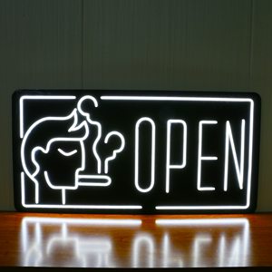 Señalización para exteriores con tablero de presentador de botella con pantalla LED de <span class=keywords><strong>Cristal</strong></span> y luz de logotipo comercial para bares y discotecas - Product Image 4