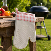Gants de four en silicone épaissis, doublés de coton, à carreaux roses, antidérapants, résistants à la chaleur, spécialement conçus pour la cuisson au micro-ondes