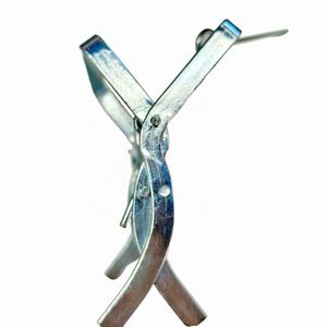 Piège à taupes robuste à prix de gros, réutilisable, conception à griffes en ciseaux pour une lutte efficace contre les parasites des pelouses et jardins - Product Image 4