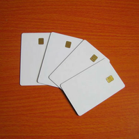 Tarjeta Magnética de PVC en Blanco con Chip IC 4428/4442, Resistente al Agua, Compatible con Estampado en Lámina Dorada, Impresión de Logotipo Personalizado, 85.5x54mm