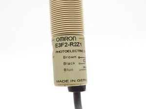 Capteur photoélectrique E3F2-R2Z1 série <span class=keywords><strong>E3F</strong></span> 24-240VAC 2M PLC - Product Image 3