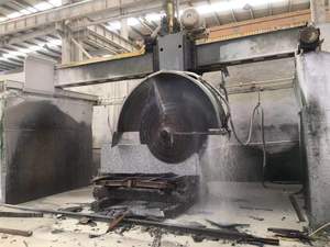 Hoge Efficiëntie 2200 Auto Brug Zag Multi-Disc Steen Snijmachine Voor Graniet Marmeren Plaat Plaat Snijder - Product Image 4