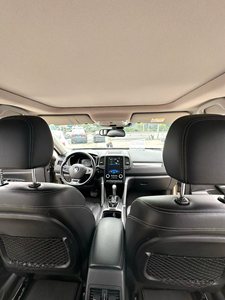 <span class=keywords><strong>Renault</strong></span> Koleos 2.0 CVT 2017, bien équipée, habitacle spacieux, conduite fluide, idéale pour la route et les voyages en famille - Product Image 5