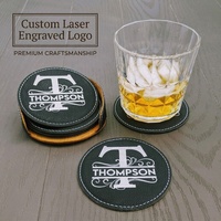 Kit de sous-verres en similicuir gravables au laser, vente en gros, sous-verres en cuir personnalisés vierges, ensemble de sous-verres à boisson gravables au laser avec support, cadeau de mariage
