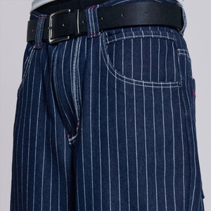 Vaqueros de hombre personalizados estilo vintage High Street, rígidos, con rayas finas, de pierna ancha, oversize, de mezclilla, con rayas azules y blancas, estilo baggy. - Product Image 3