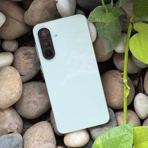 Vente en gros à prix d'usine pour Samsung A55 A56 Smartphone d'occasion original 99% comme neuf - Product Image 1