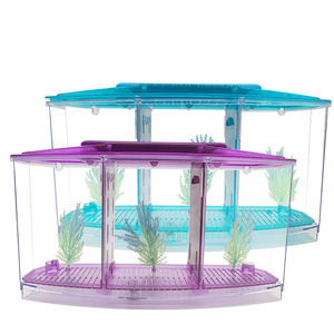 ตู้ปลาเบต้าแบบตั้งโต๊ะ พลาสติกใส 3 ช่อง สำหรับเพาะพันธุ์ปลาเบต้า - Product Image 2