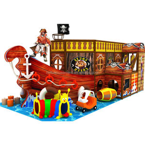 Fournisseur d'équipement de jeux en Chine jeux d'intérieur pour enfants personnalisé grand <span class=keywords><strong>bateau</strong></span> <span class=keywords><strong>pirate</strong></span> en bois voile aire de jeux intérieure en vente - Product Image 3