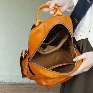 Sac à dos en cuir véritable pour femme, marron, léger, avec bandoulière, décontracté, usage quotidien, collection Printemps 2026 - Product Image 4