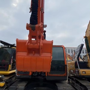 Mini-excavatrice d'occasion Doosan DX75C-9C à faible consommation de carburant, modèle 2023, poids opérationnel de 7,5 tonnes, moteur Yanmar pour la rénovation paysagère - Product Image 3