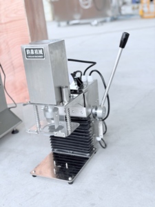 Electric Coconut Opener for <strong>Coco</strong> <strong>Loco</strong> Easy Open Solution Home &amp; Restaurant Use 500W Motor - Product Image 6