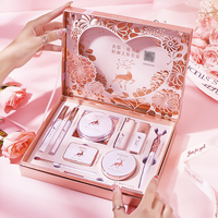 Boîte de rangement rigide magnétique haut de gamme avec insert doublé de velours pour coffrets cadeaux de soins de la peau de luxe, emballage cosmétique personnalisé de marque