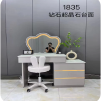 Coiffeuse moderne avec plateau en pierre, miroir LED en forme de nuage et pieds métalliques inclinés, ensemble de coiffeuse avec tabouret pour chambre à coucher, vente en gros