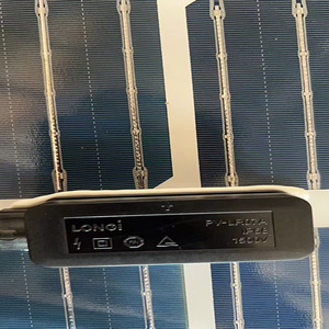 แผงโซลาร์เซลล์โมโนคริสตัลไลน์ Longi 550W 182 มม. แบบฮาล์ฟเซลล์ กระจกสองชั้น - Product Image 4