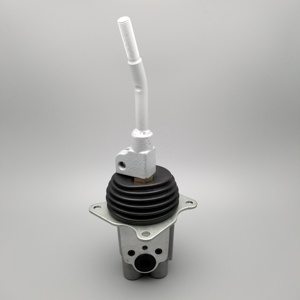 Graafmachine <span class=keywords><strong>joystick</strong></span> hendel <span class=keywords><strong>PC200</strong></span>-<span class=keywords><strong>6</strong></span> PC60-7 PC120-<span class=keywords><strong>6</strong></span> PC130-7 702-16-53210 Drukstalen plaat bedieningshendel bouwmachines - Product Image 1