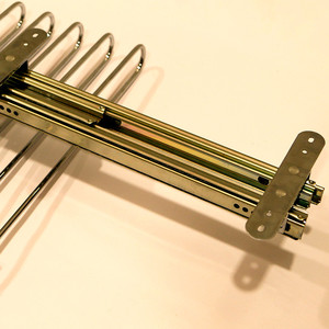 Pull-out <b>trouser</b> rack. Full extension. 11 <b>hangers</b>. For wardrobes and dressing rooms. Chrome finish. Graphite finish. - Product Image 3