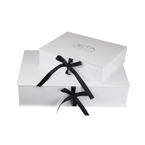 Matte Folding Rigid Paper Packaging Box Custom Magnetic Lid Closure Gift white cardboard boxes for packing