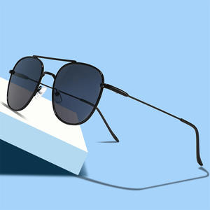 Gafas de sol de aviador para hombre Conchen, montura metálica, protección UV400, tipo 3 lentes, para sol, viajes, conducción, moda. - Product Image 3