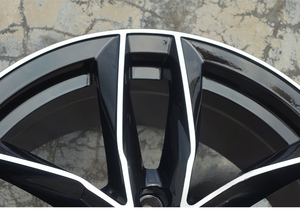 Jantes en alliage d'aluminium de 17 et 18 pouces adaptées aux <span class=keywords><strong>Audi</strong></span> <span class=keywords><strong>A3</strong></span>, <span class=keywords><strong>Audi</strong></span> A4, <span class=keywords><strong>Audi</strong></span> A5 et <span class=keywords><strong>Audi</strong></span> A6 - Product Image 5