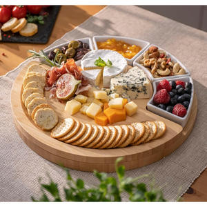 Planche à <span class=keywords><strong>fromage</strong></span> et plateau personnalisés - Fabriqués en bois <span class=keywords><strong>de</strong></span> bambou - Planche à découper et couteau à <span class=keywords><strong>fromage</strong></span> brevetés aux États-Unis pour recevoir et servir - Product Image 4