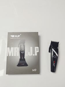 Tondeuses électriques professionnelles tondeuse à cheveux nouvelle usine directe <span class=keywords><strong>pour</strong></span> tête <span class=keywords><strong>chauve</strong></span> et grasse <span class=keywords><strong>pour</strong></span> hôtel en plein air et camping-car - Product Image 5