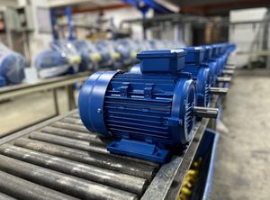 알루미늄 쉘을 사용한 전자기 유도 3 상 Ac 유도 모터 0.37kw 0.55kw 0.75kw - Product Image 5