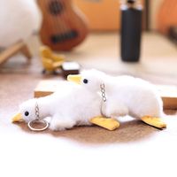 Porte-clés en peluche personnalisé en gros, motif canard blanc mignon, pendentif de sac à dos, cadeau