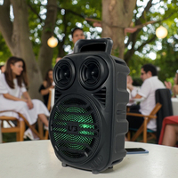 Altavoz Karaoke Inalámbrico de 6.5 Pulgadas con Micrófono Incorporado, LED RGB, BT 5.0, Salida de 8W, Alimentado por Batería, Control Remoto, Compatible con Aplicaciones