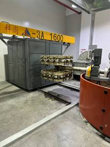 Chất lượng cao 1m 6 quay tháp nhựa quay Máy đúc với mang thành phần cốt lõi bán hàng trực tiếp đỉnh Dây chuyền sản xuất - Product Image 4