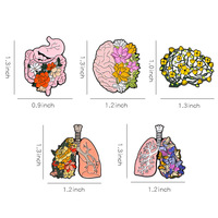 Broche en émail en forme de cœur anatomique, artisanat en métal d'anatomie médicale, vente en gros, cadeau pour les médecins et les infirmières, broches en métal personnalisées