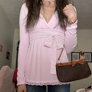 Top de Encaje con Cuello en V, Estilo Juvenil y Seductor, con Cordones y Cintura Ajustada, Estilo Camiseta para Adolescentes - Product Image 3