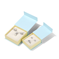 Boîte cadeau magnétique personnalisée en papier de luxe pour bijoux, boîte à bijoux à couvercle rabattable, boîte avec étiquette imprimée