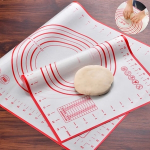 Tapis à pâtisserie en silicone de qualité alimentaire résistant à la chaleur 40x50cm 0,3/0,6mm d'épaisseur Écologique Couleurs et logo personnalisables - Product Image 3