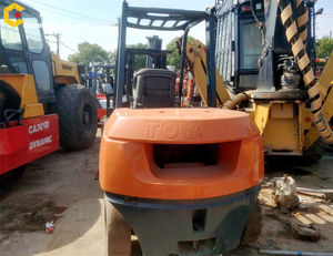 Used TOYOTA FD50 Forklift for sale - Product Image 2