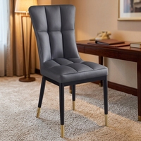 Chaises de salle à manger en PU rembourrées de luxe, vente en gros d'usine, pieds en métal noir et or, style minimaliste pour la maison et les restaurants